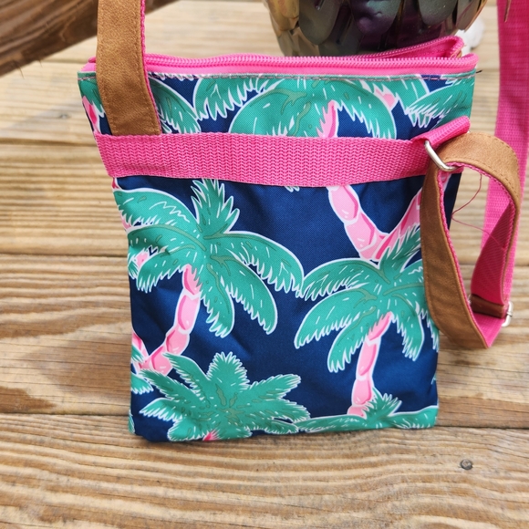 Simply Southern Palm-Print Crossbody Bag in Navy and Pink - Picture 4 of 8